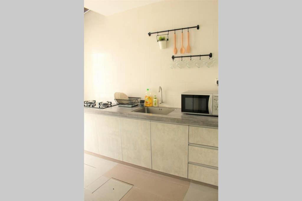 New Seaview Cozy Modern Beach House Tanjung Bungah  Exterior photo